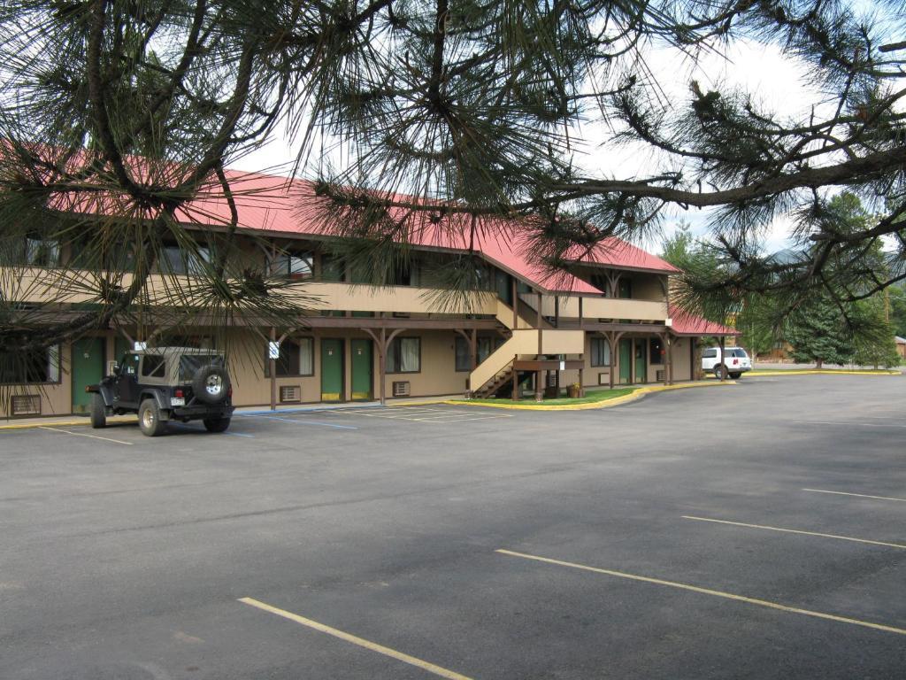 Branding Iron Motel Chama 外观 照片